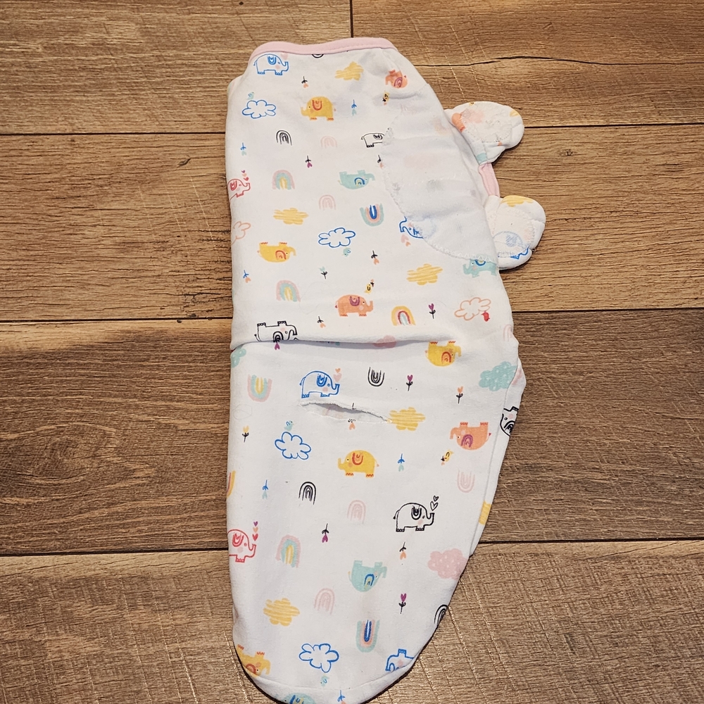 Baby Swaddle with Fun Prints and Blanket w/ Floral Prints Set - Picture 10 of 12